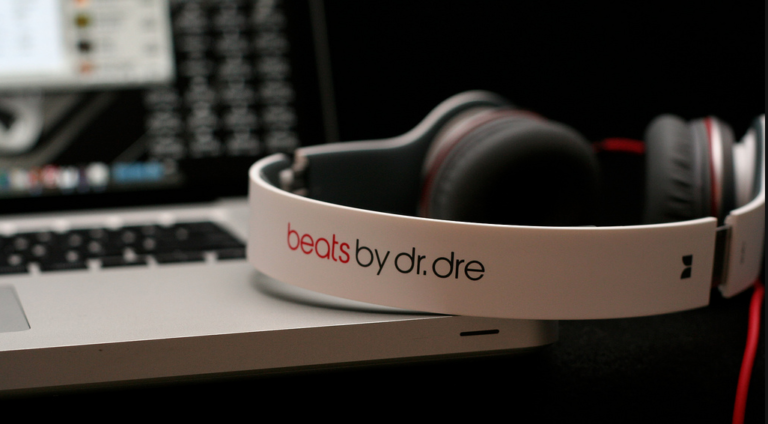 Apple set to acquire Dr Dre’s Beats